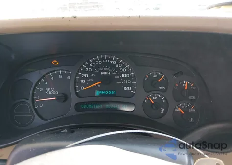 2004 Chevrolet Tahoe Z71 z USA, uszkodzony, nr VIN 1GNEK13T94R100358